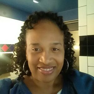 Meet your Posher, Treva